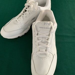 New Balance Mens 374 Walking Shoes - 11.5 D, Like New